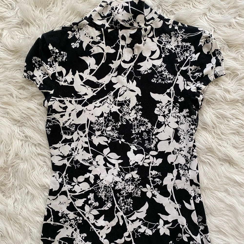 Express Floral design shirt/turtleneck